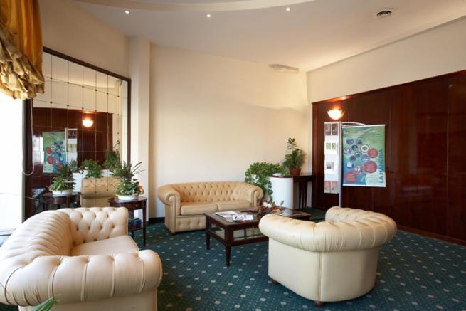 Dropiluc Hotel Druento Екстериор снимка