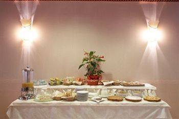 Dropiluc Hotel Druento Екстериор снимка